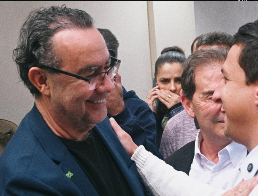 Liderança jovem do ABC paulista, Matheus Marolla formaliza apoio a Augusto Cury como alternativa à polarização